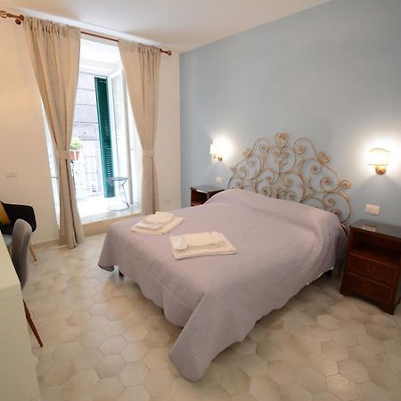 B&B Palazzo De Campora Naples Exterior photo